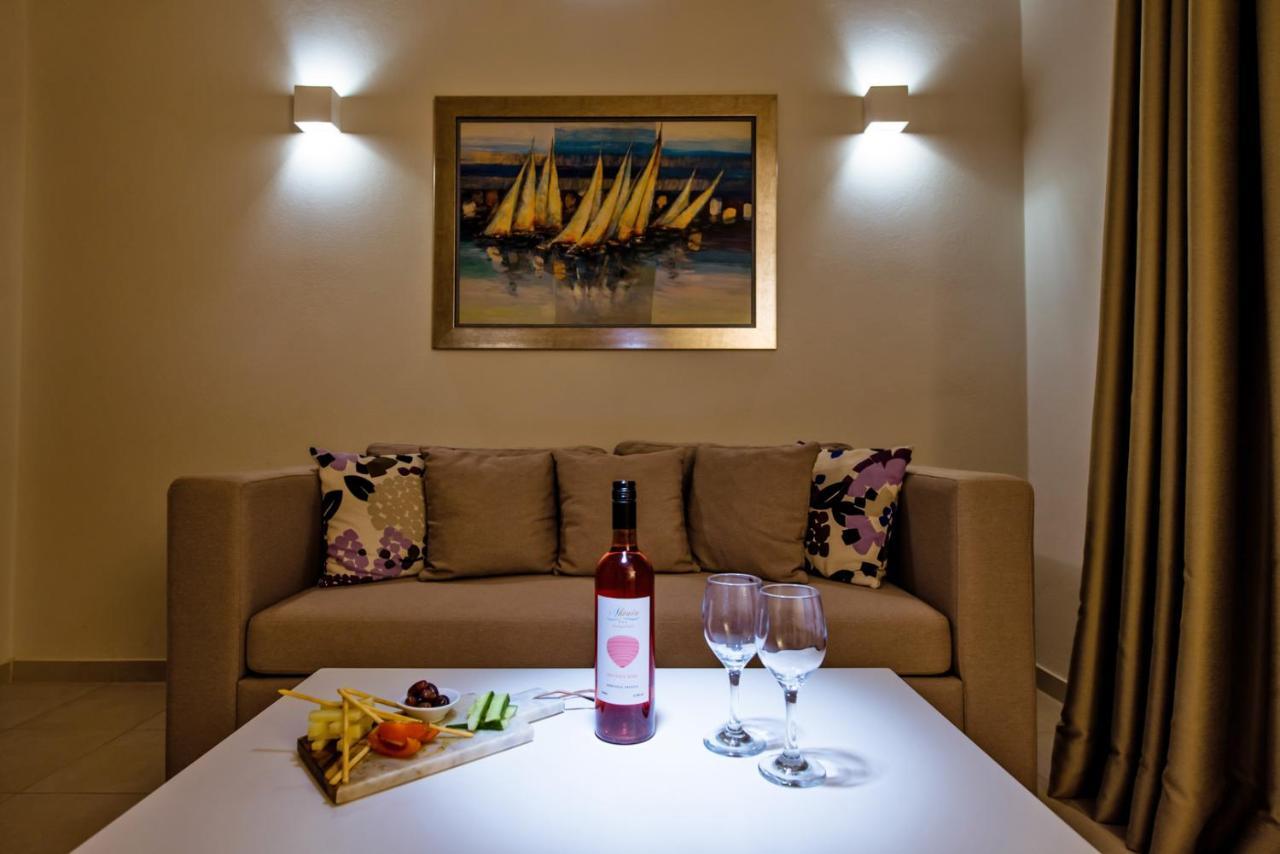 Aktaia Boutique Hotel Ammoudia Buitenkant foto
